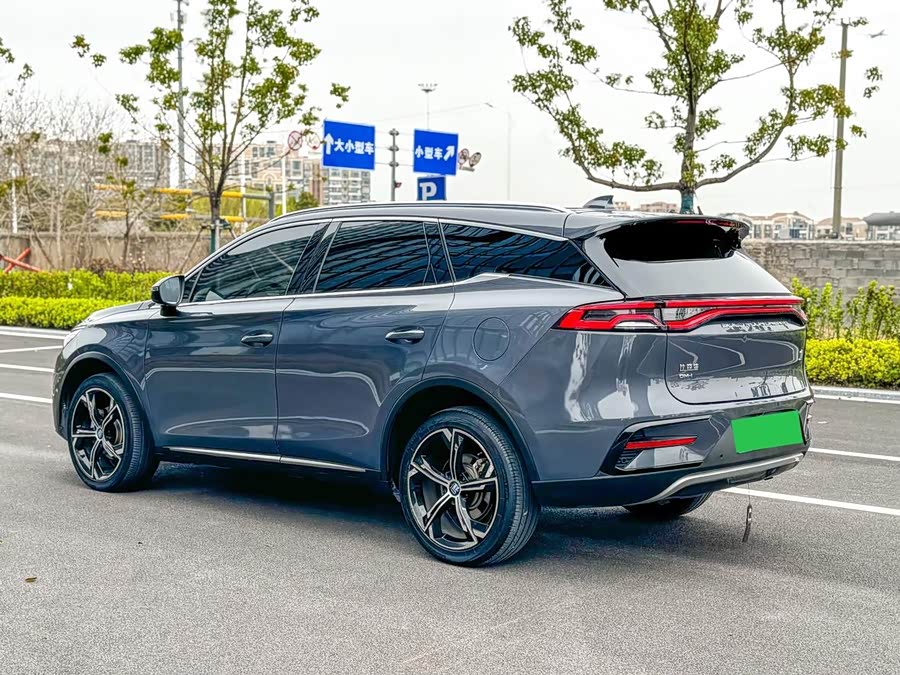 Tang New Energy 2021 DM-i 112KM Premium - zdjęcie 8