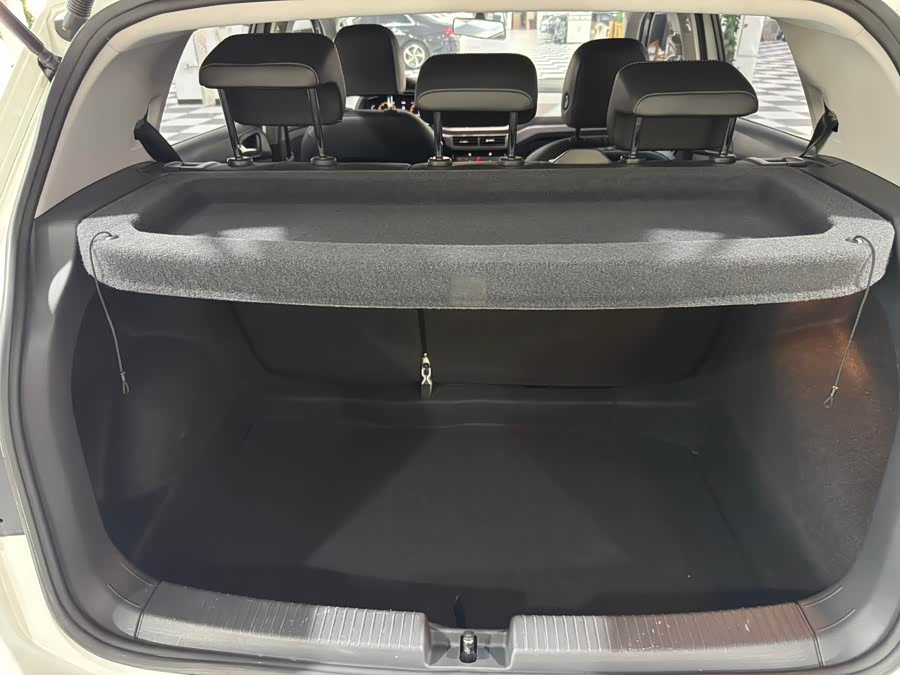 Tayron 2023 200TSI DSG Smart Edition - zdjęcie 15