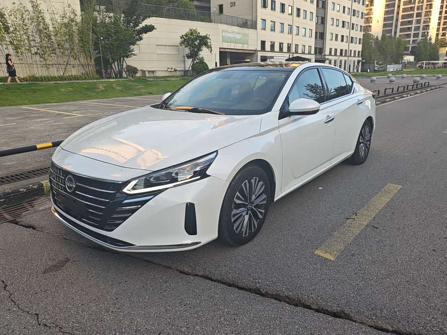 Teana 2022 2.0L XL-TLS Enjoy Edition - zdjęcie 1