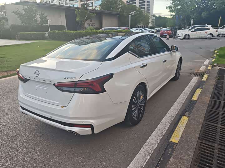 Teana 2022 2.0L XL-TLS Enjoy Edition - zdjęcie 18