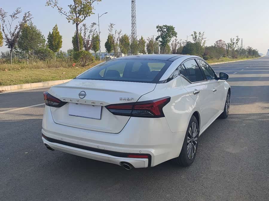 Teana 2022 2.0T XL Premium - zdjęcie 13