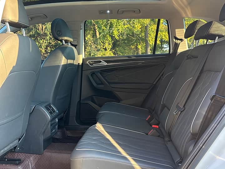 Tiguan L 2023 280TSI Auto 2WD潮创限定版 - zdjęcie 17