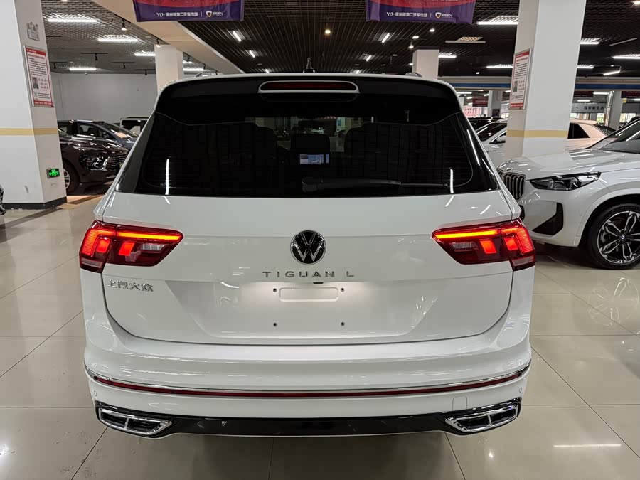 Tiguan L 2025 Outstanding Edition 330TSI Automatic Two-Wheel Drive R-Line Long Glory Version - zdjęcie 11