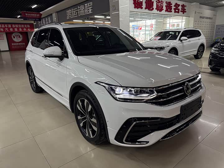 Tiguan L 2025 Outstanding Edition 330TSI Automatic Two-Wheel Drive R-Line Long Glory Version - zdjęcie 15