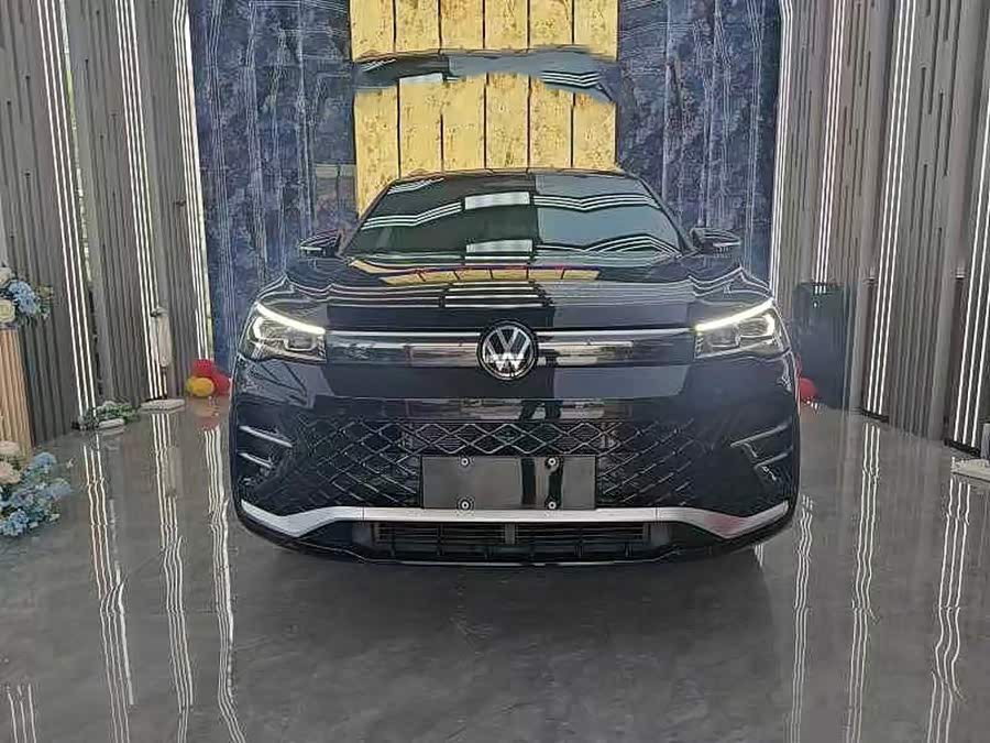 Tiguan L 2025 PRO 380TSI 4WD R-Line Smart Version - zdjęcie 2