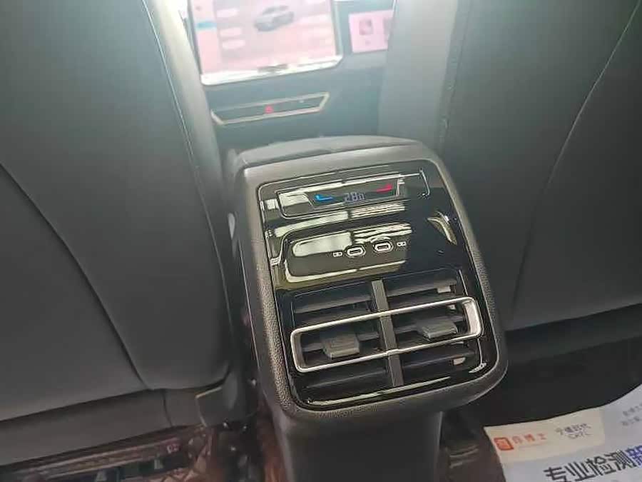 Tiguan L 2025 PRO 380TSI 4WD R-Line Smart Version - zdjęcie 9