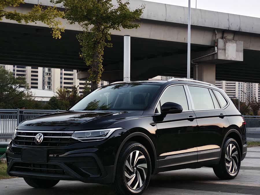Tiguan L 2026 Outstanding 300TSI Auto 2WD Longteng - zdjęcie 1