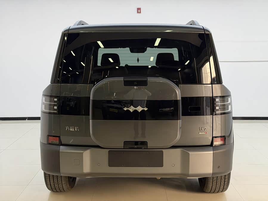 Titan 7 2025 190KM Four-Wheel Drive Ultra Version - zdjęcie 17