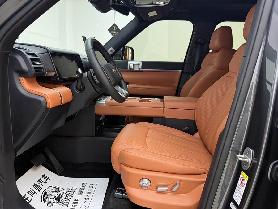 Titan 7 2025 190KM Four-Wheel Drive Ultra Version - zdjęcie 5