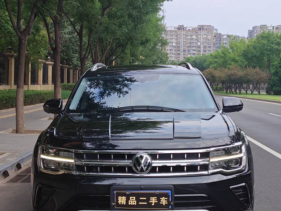 Touareg 2024 380TSI 4WD Luxury - zdjęcie 3