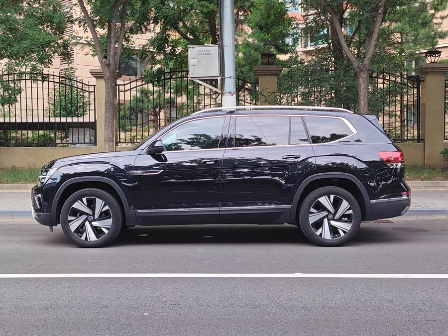 Touareg 2024 380TSI 4WD Luxury - zdjęcie 5