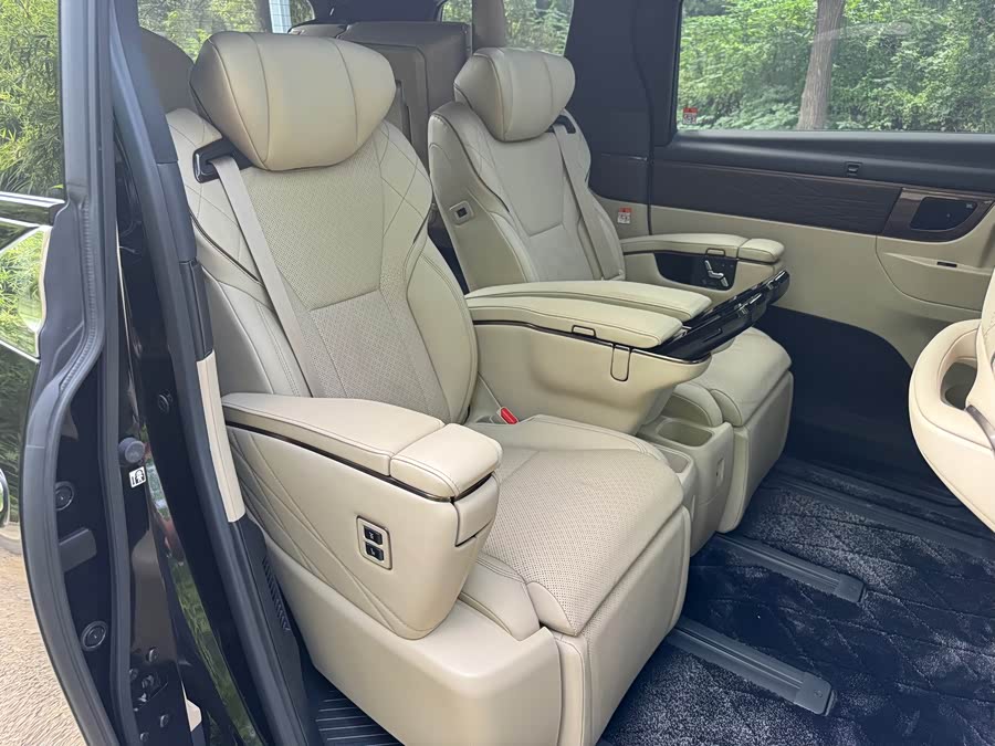 Toyota Crown Dual Engine 2.5L Supreme Executive - zdjęcie 14