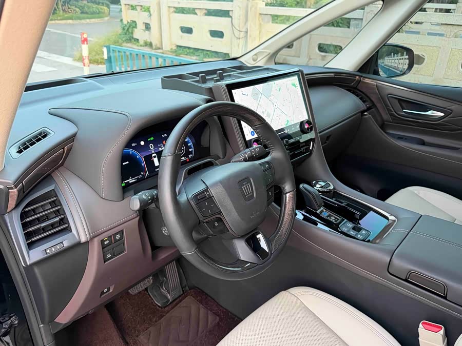 Toyota Crown Dual Engine 2.5L Supreme Executive - zdjęcie 8