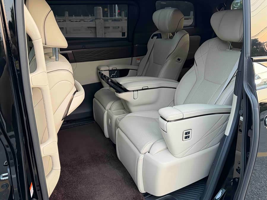 Toyota Crown Dual Engine 2.5L Supreme Executive - zdjęcie 9
