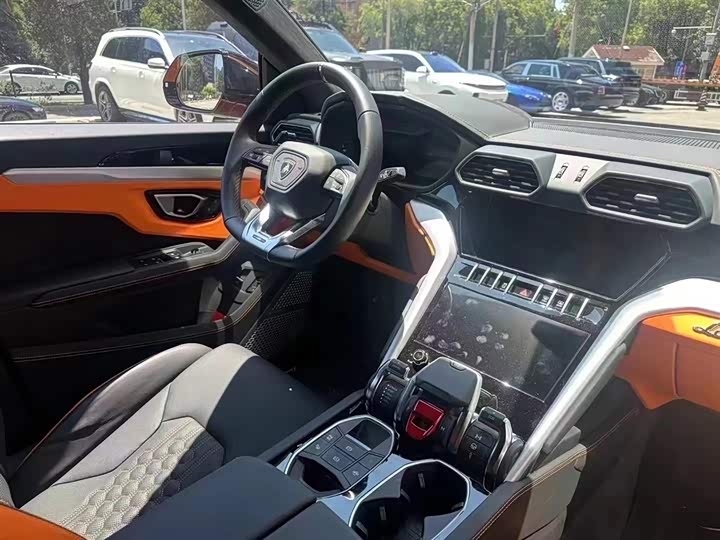 Urus 2023 4.0T V8 S - zdjęcie 15