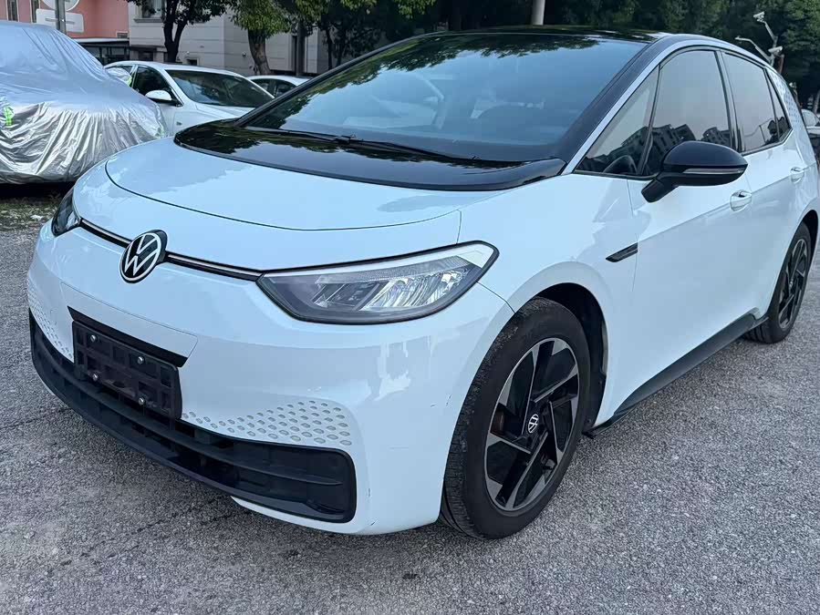 Volkswagen ID.3 2023 Pure Intelligent Edition - zdjęcie 1