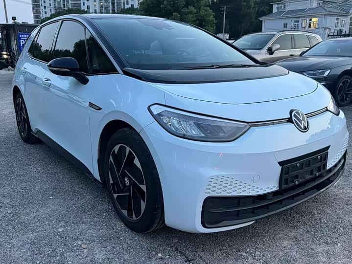 Volkswagen ID.3 2023 Pure Intelligent Edition - zdjęcie 11