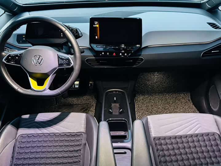 Volkswagen ID.3 2023 Pure Intelligent Edition - zdjęcie 15