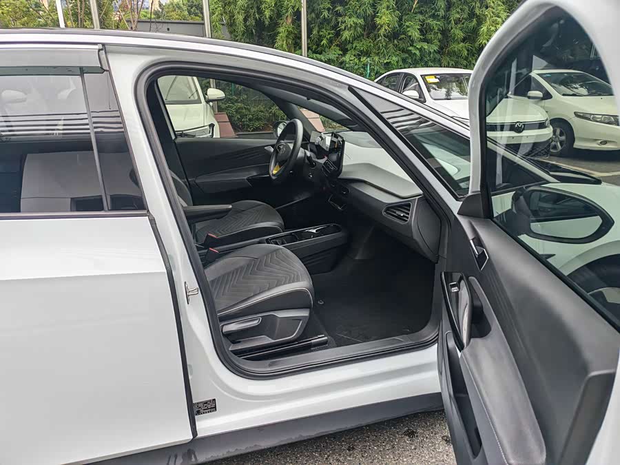 Volkswagen ID.3 2023 Pure Intelligent Edition - zdjęcie 3