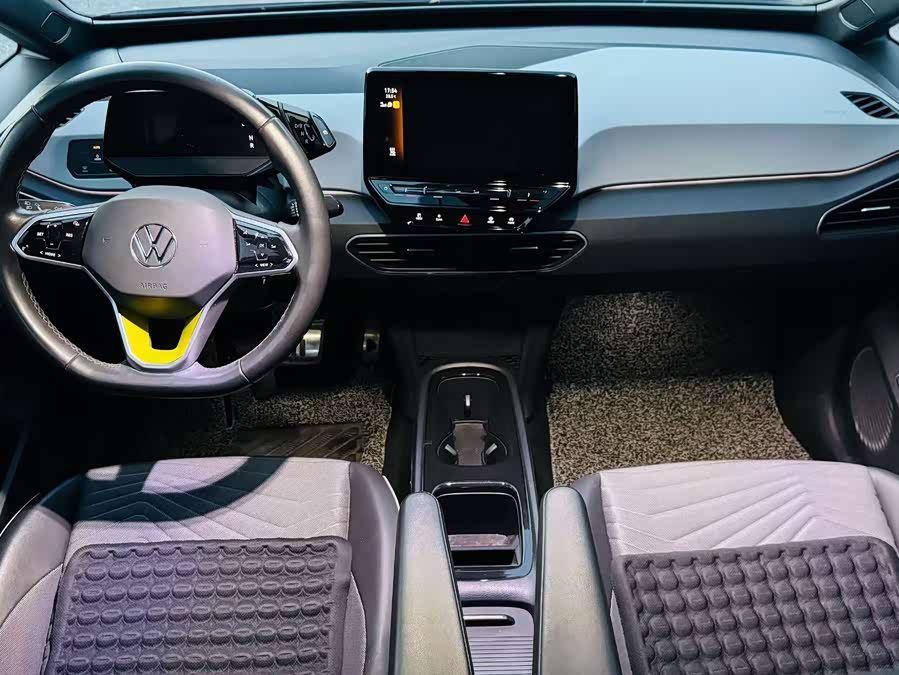 Volkswagen ID.3 2023 Pure Intelligent Edition - zdjęcie 6