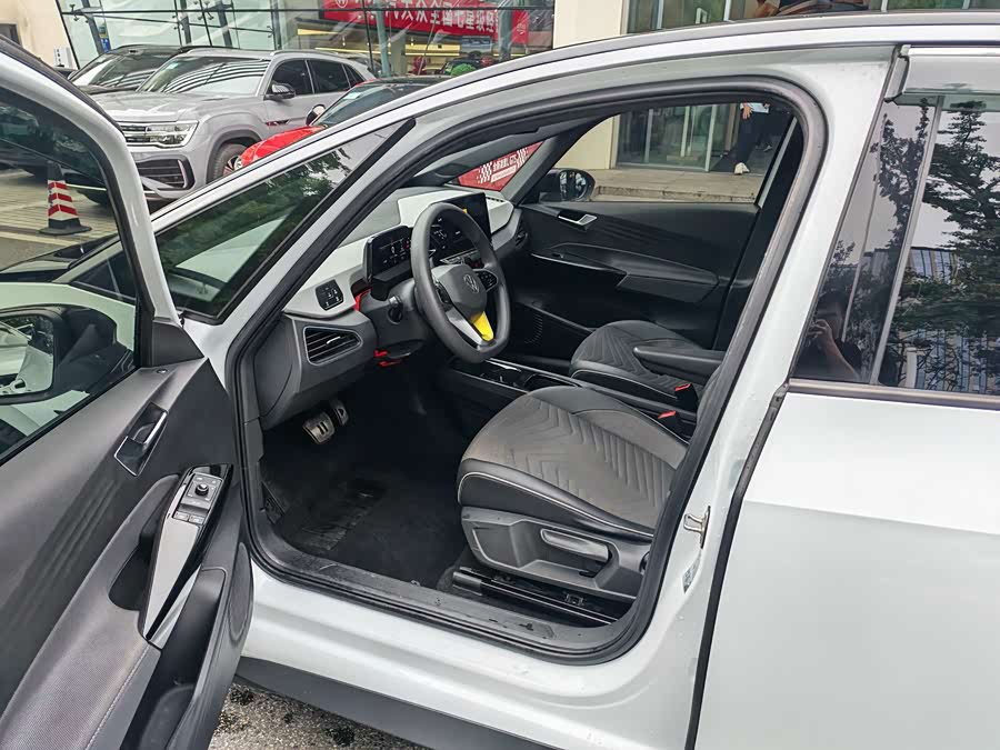 Volkswagen ID.3 2023 Pure Intelligent Edition - zdjęcie 8