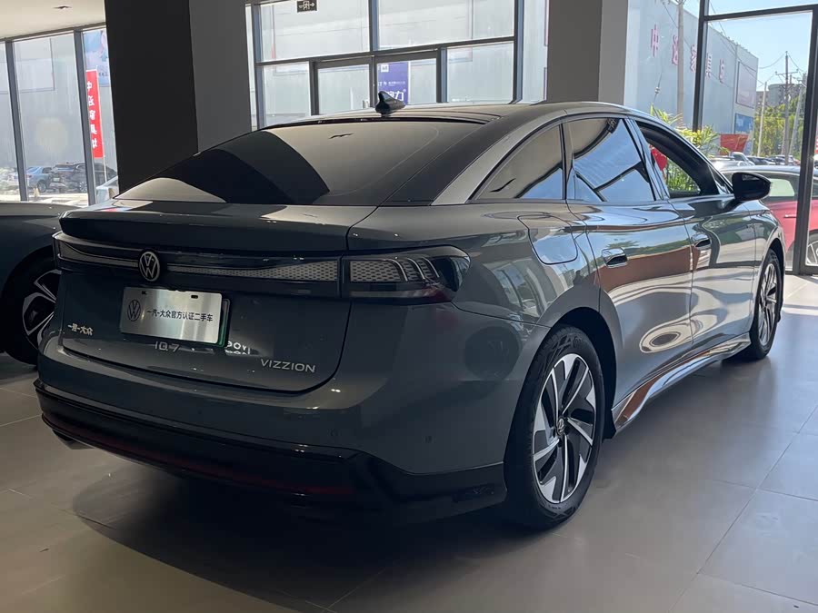 Volkswagen ID.7 VIZZION 2024 PRO - zdjęcie 13