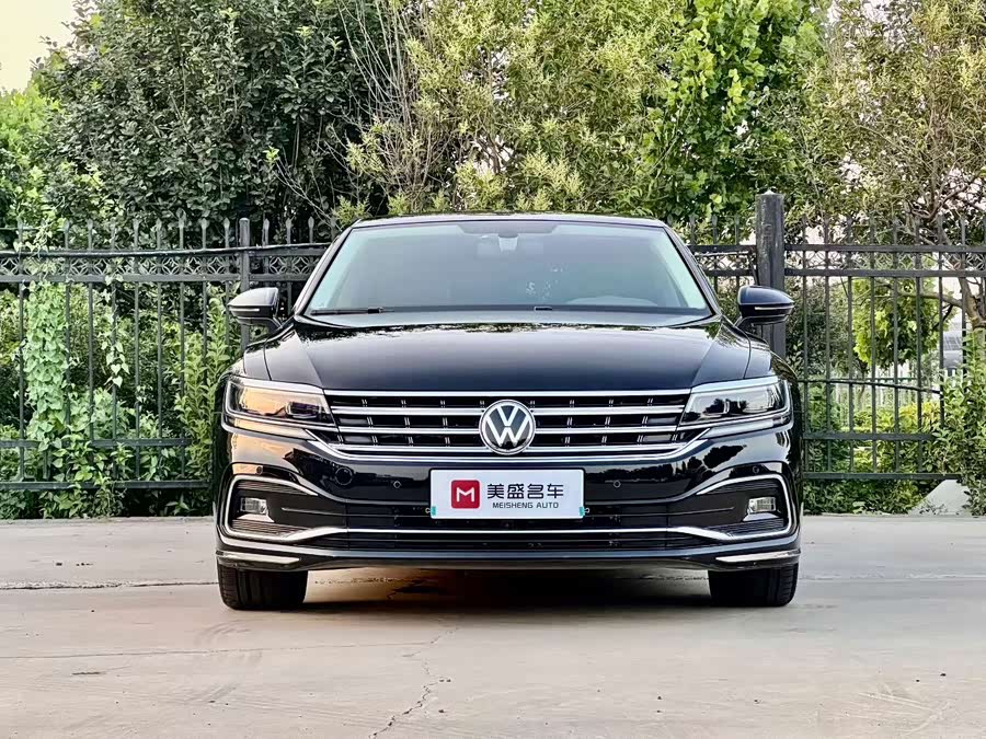 Volkswagen Phideon 2021 380TSI Premium - zdjęcie 2