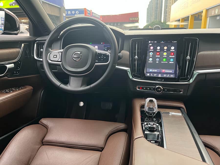 Volvo S90 2023 B5 Intelligent Luxury - zdjęcie 20