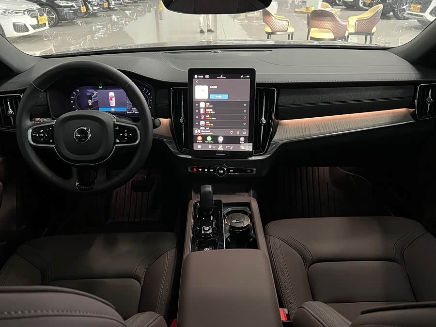 Volvo S90 2026 B5 Intelligent Luxury - zdjęcie 7