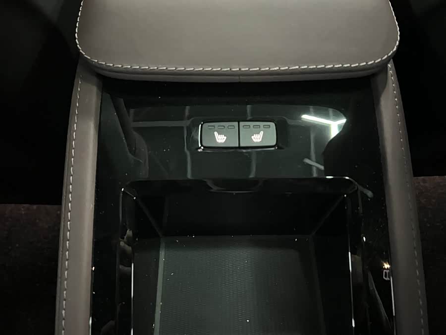Volvo S90 2026 B5 Intelligent Luxury - zdjęcie 9