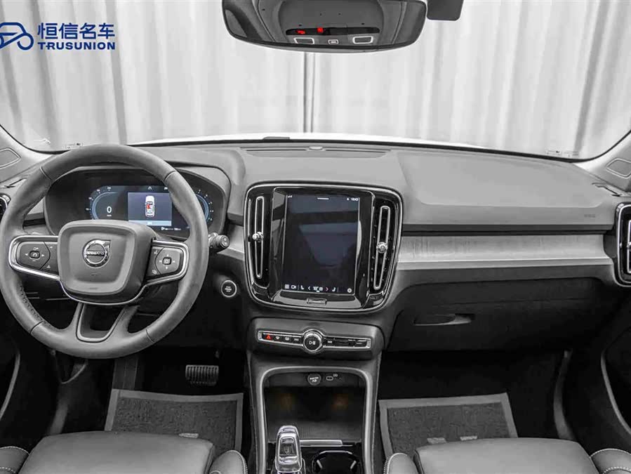 Volvo XC40 2024 B4 4WD Intelligent Luxury - zdjęcie 13