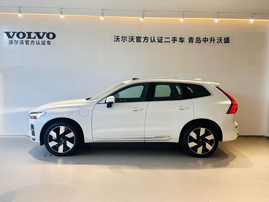 Volvo XC60 2024 T8 PHEV Long Range 4WD Intelligent Luxury - zdjęcie 7