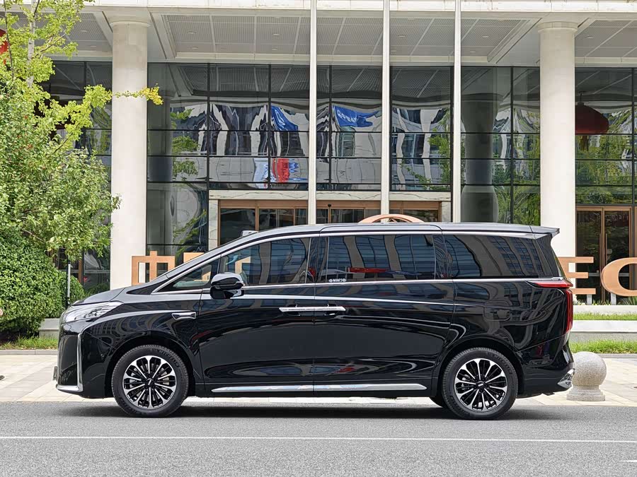 Weipai Gaoshan New Energy 2025 4WD Gaoshan 7 - zdjęcie 2