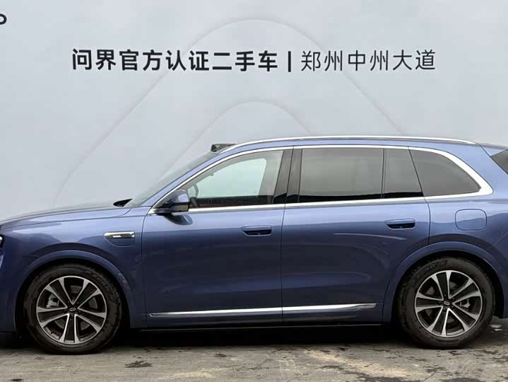 Wenjie M7 2026 2.0T Extended Range Ultra 4WD 6-Seater (192-Line Laser Radar) - zdjęcie 17
