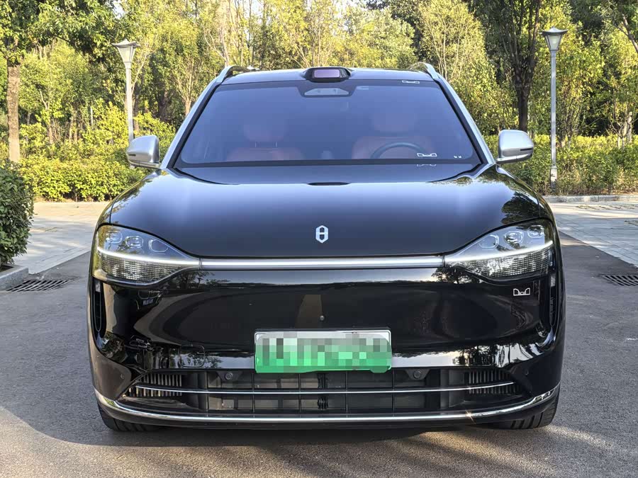 Wenjie M9 2024 Range Extender Ultra 52kWh 6-Seater - zdjęcie 2