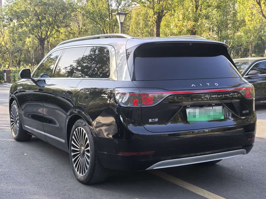 Wenjie M9 2024 Range Extender Ultra 52kWh 6-Seater - zdjęcie 9