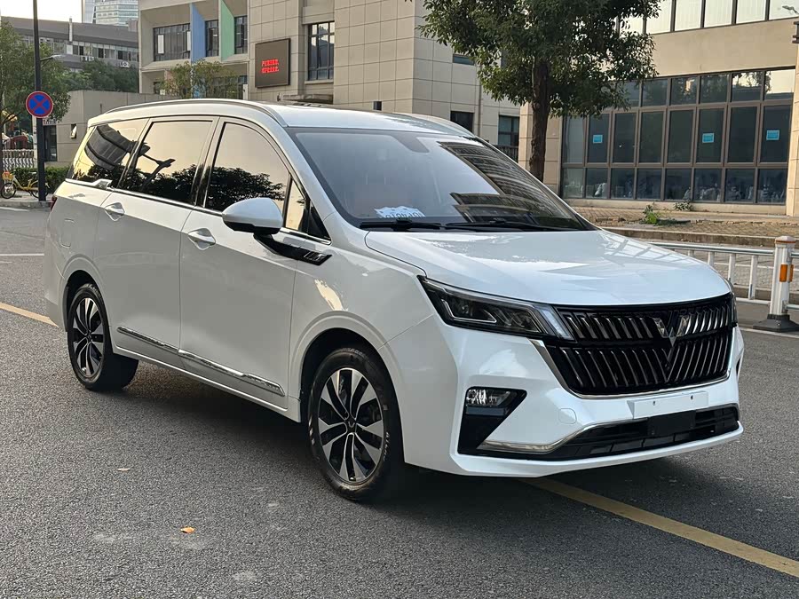 Wuling Jiachen 2023 2.0L DHT Flagship - zdjęcie 3