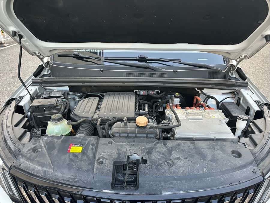 Wuling Jiachen 2023 2.0L DHT Flagship - zdjęcie 10