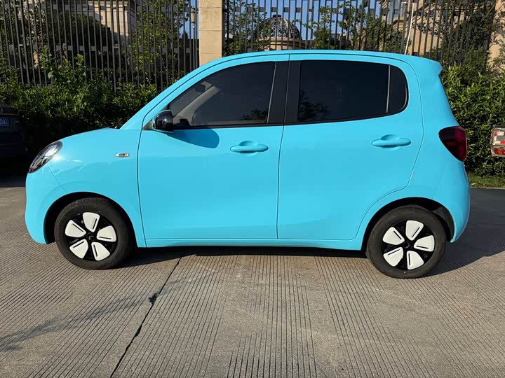 Wuling MINIEV 2025 Fourth Generation Four-Door Advanced Version - zdjęcie 13