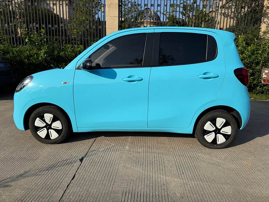 Wuling MINIEV 2025 Fourth Generation Four-Door Advanced Version - zdjęcie 3