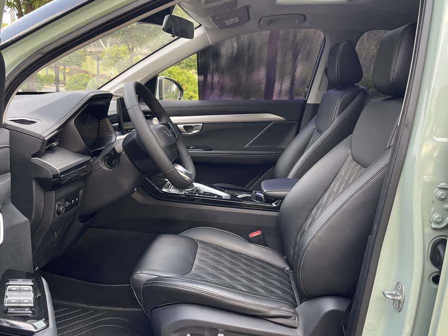 Wuling Xingchen 2.0L DHT - zdjęcie 4