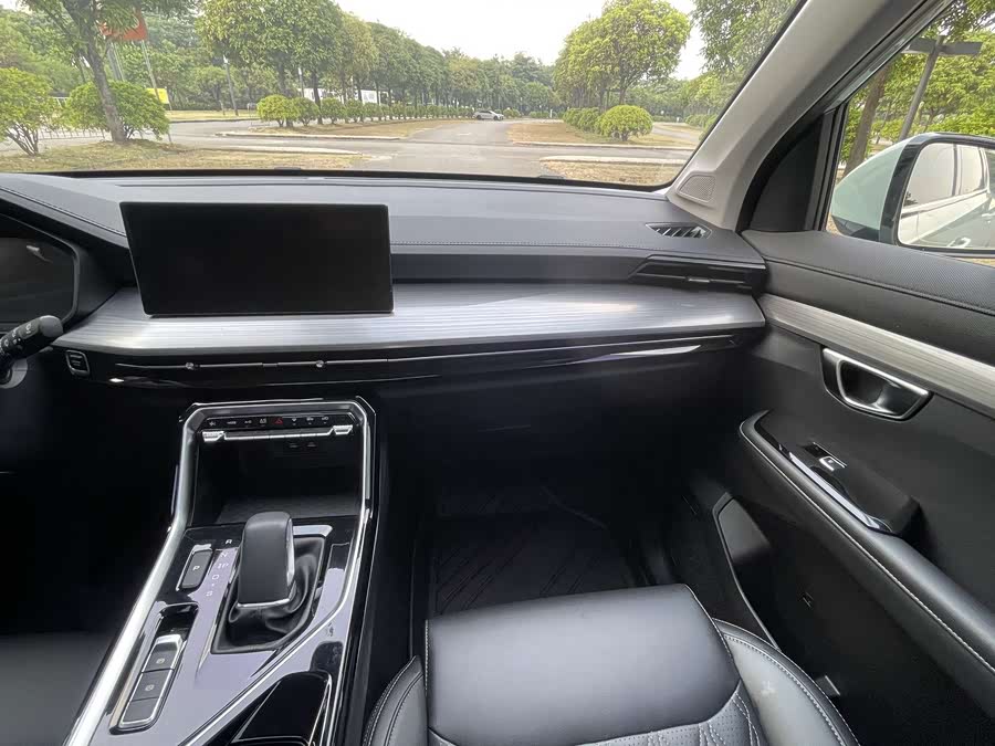Wuling Xingchen 2.0L DHT - zdjęcie 9