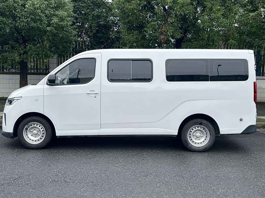 Wuling Yangguang 2025 400km Bus Comfort - zdjęcie 7