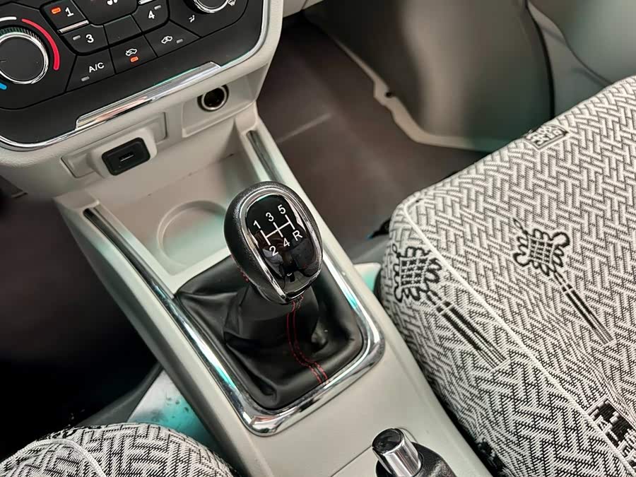 X30L 2024 Wealth Edition Van 5/6/7 Seats Front Air Conditioning - zdjęcie 11