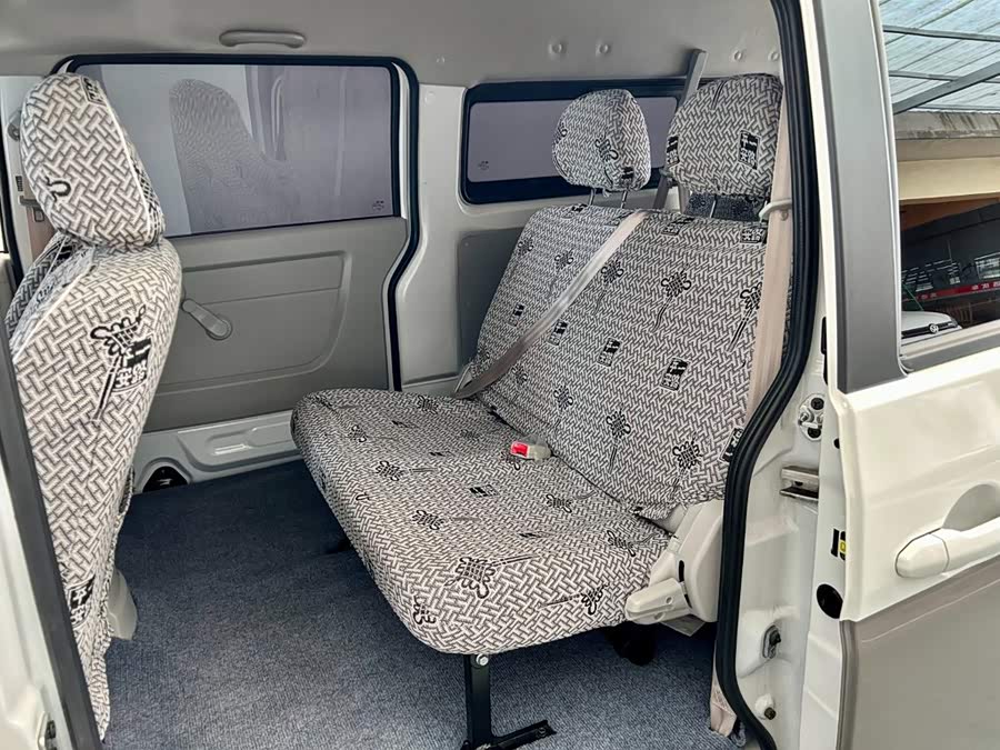 X30L 2024 Wealth Edition Van 5/6/7 Seats Front Air Conditioning - zdjęcie 7