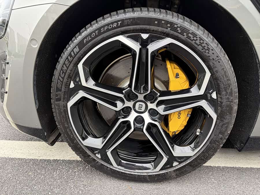 Xiaomi SU7 2024 Rear-Wheel Drive Long Range Intelligent Driving Version - zdjęcie 9