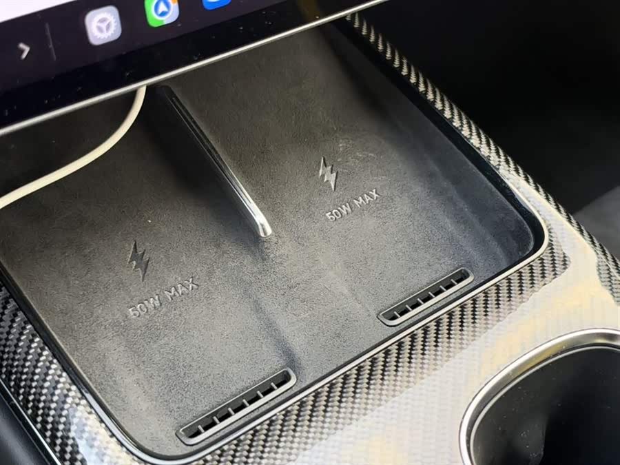 Xiaomi SU7 Ultra 2025 - zdjęcie 15