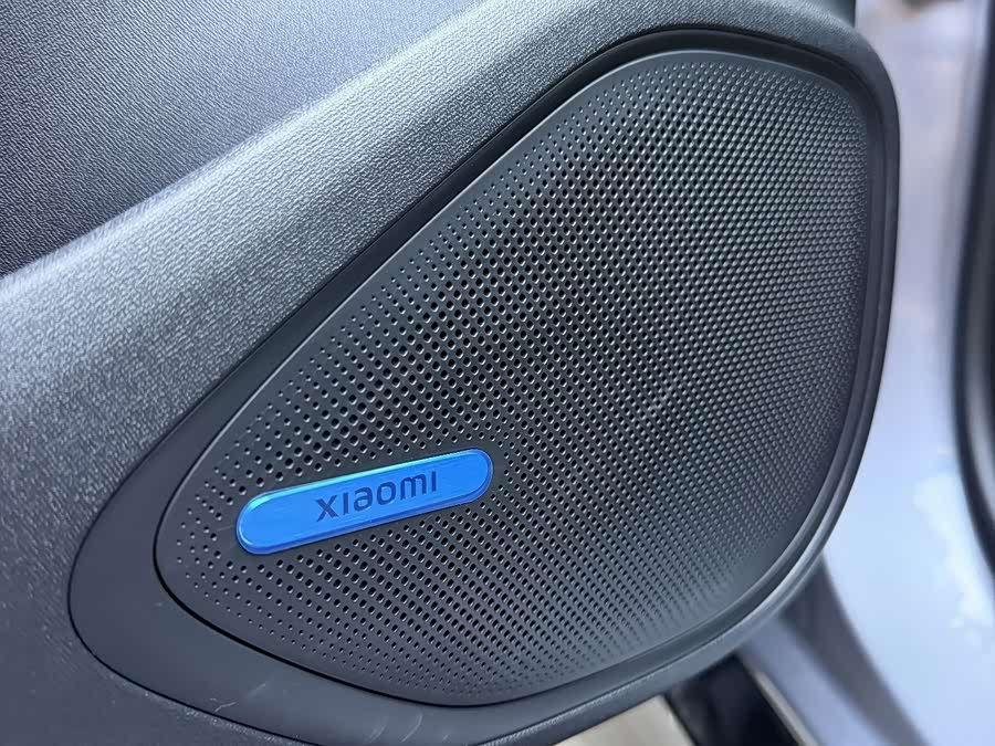 Xiaomi SU7 Ultra 2025 - zdjęcie 20
