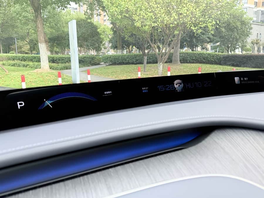 Xiaomi YU7 2025 Rear Drive Long Range - zdjęcie 13