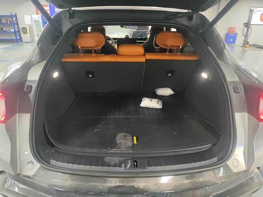 Xiaomi YU7 2025 Rear Drive Long Range - zdjęcie 7